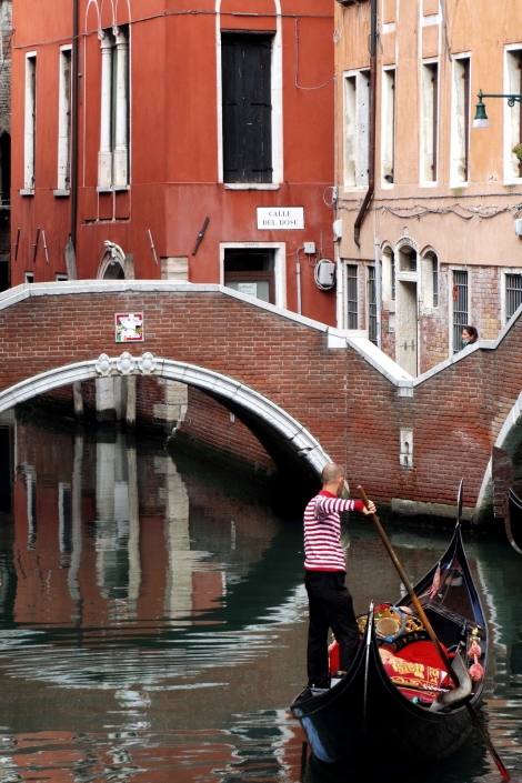 Ponte Calle Venezia